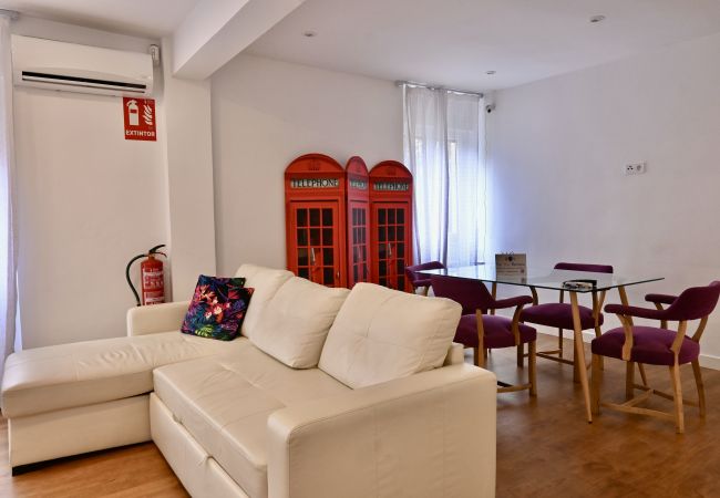 Apartamento en Madrid - MADRID RIO - PALACIO REAL- HOSPITAL 12 OCTUBRE -3 ROOMS - 2 BATHROOMS.Temporal  Apartamento en Madrid - MADRID RIO - PALACIO REAL- HOSPITAL 12 OCTUBRE -3 ROOMS - 2 BATHROOMS.Temporal