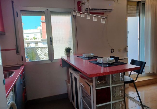 Apartamento en Madrid - Ático - Terraza 15m2 - CHUECA- 4 PAX Apartamento en Madrid - Ático - Terraza 15m2 - CHUECA- 4 PAX