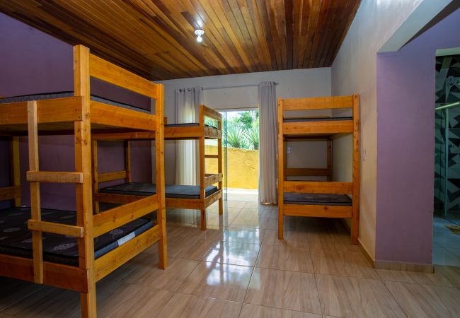 Casa en Ibiúna - Chácara c piscina, churrasqueira e Wi-Fi em Ibiúna Casa en Ibiúna - Chácara c piscina, churrasqueira e Wi-Fi em Ibiúna
