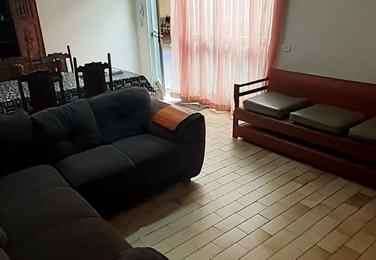 Apartamento en Cabo Frio - Apto a menos de 10 minutos a pé da Praia do Forte