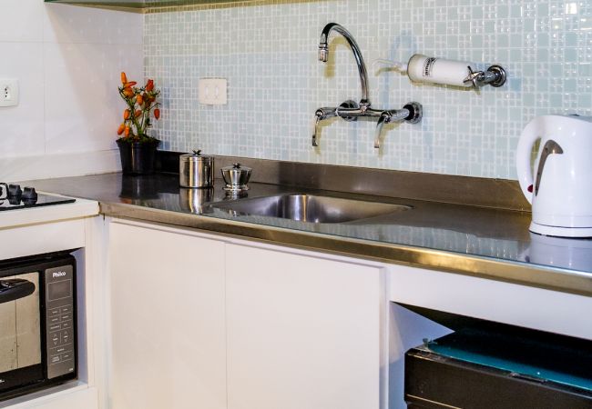 Apartamento en Rio de Janeiro - 5 minutos de la playa de Leblon | AP204 Apartamento en Rio de Janeiro - 5 minutos de la playa de Leblon | AP204