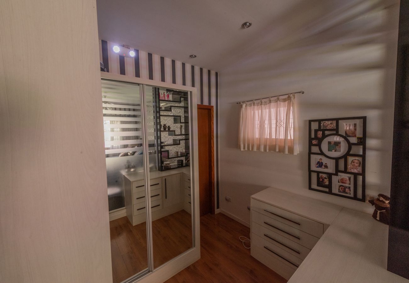 Casa en Campina Grande do Sul - Casa com Wi-Fi e lazer em Campina Grande do Sul Casa en Campina Grande do Sul - Casa com Wi-Fi e lazer em Campina Grande do Sul
