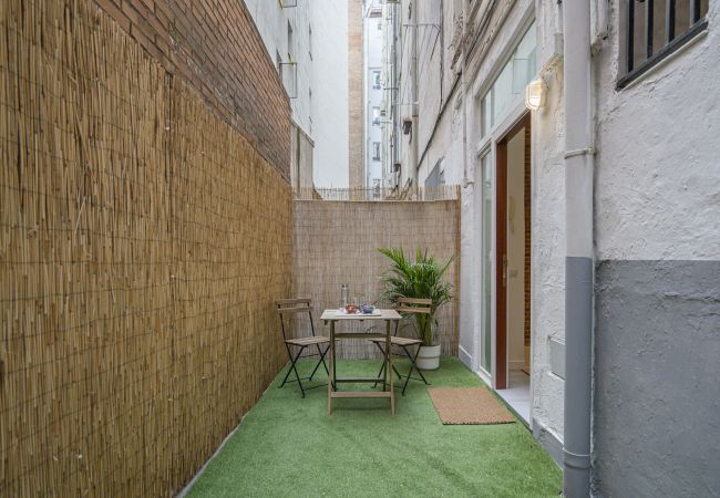 Apartamento en Madrid - Estiloso apartamento dúplex en Retiro.Temporal Apartamento en Madrid - Estiloso apartamento dúplex en Retiro.Temporal