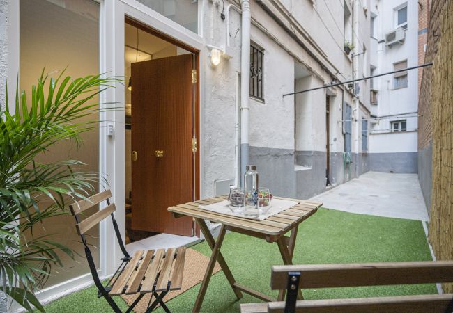 Apartamento en Madrid - Estiloso apartamento dúplex en Retiro.Temporal Apartamento en Madrid - Estiloso apartamento dúplex en Retiro.Temporal