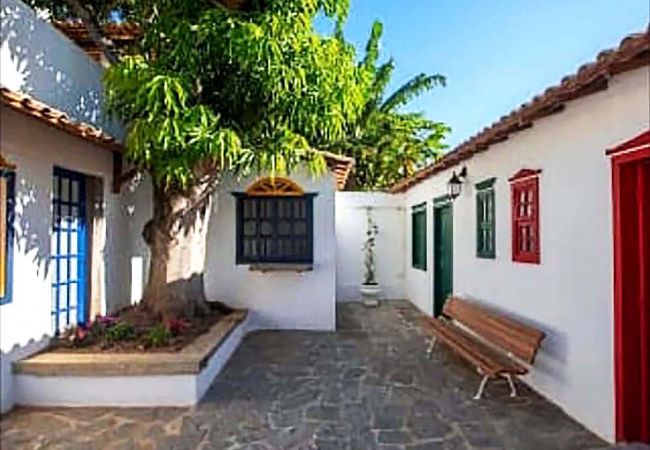 Apartamento en Guarapari - Suíte em Pousada c piscina e natureza em Meaípe/ES Apartamento en Guarapari - Suíte em Pousada c piscina e natureza em Meaípe/ES