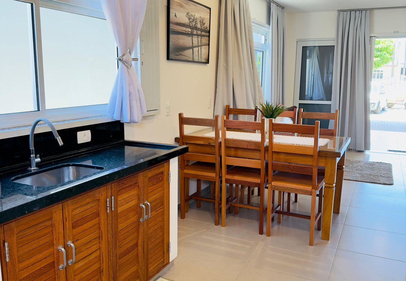 Casa en Palhoça - Casa na praia c WiFi e churrasqueira em Palhoça/SC Casa en Palhoça - Casa na praia c WiFi e churrasqueira em Palhoça/SC