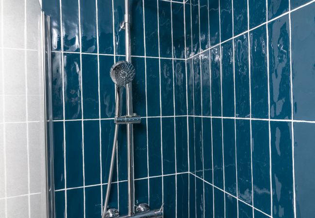 Apartamento en Los Cristianos - HomeForGuest Ático Cecilia con terraza y vistas al mar en Los Cristianos Apartamento en Los Cristianos - HomeForGuest Ático Cecilia con terraza y vistas al mar en Los Cristianos