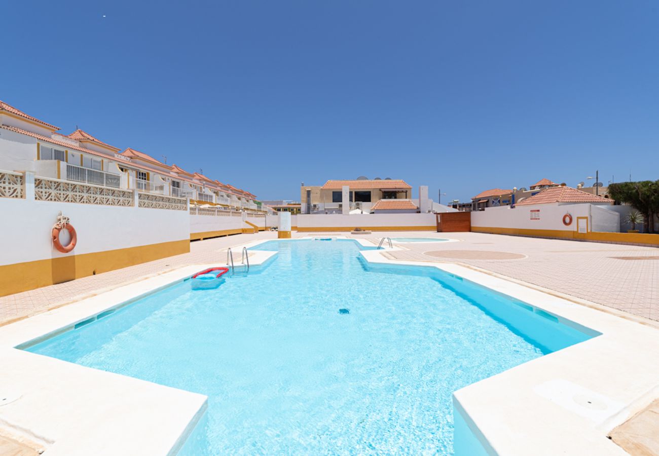 Apartamento en Antigua - Fuerteventura - Apartamento Moderno con piscina en El Castillo - Home For Guest Apartamento en Antigua - Fuerteventura - Apartamento Moderno con piscina en El Castillo - Home For Guest