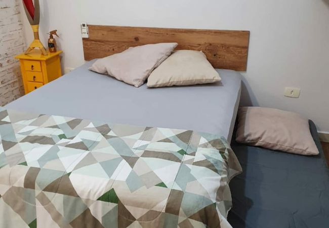 Casa en Caraguatatuba - Casa com piscina e churrasqueira em Massaguaçu/SP Casa en Caraguatatuba - Casa com piscina e churrasqueira em Massaguaçu/SP