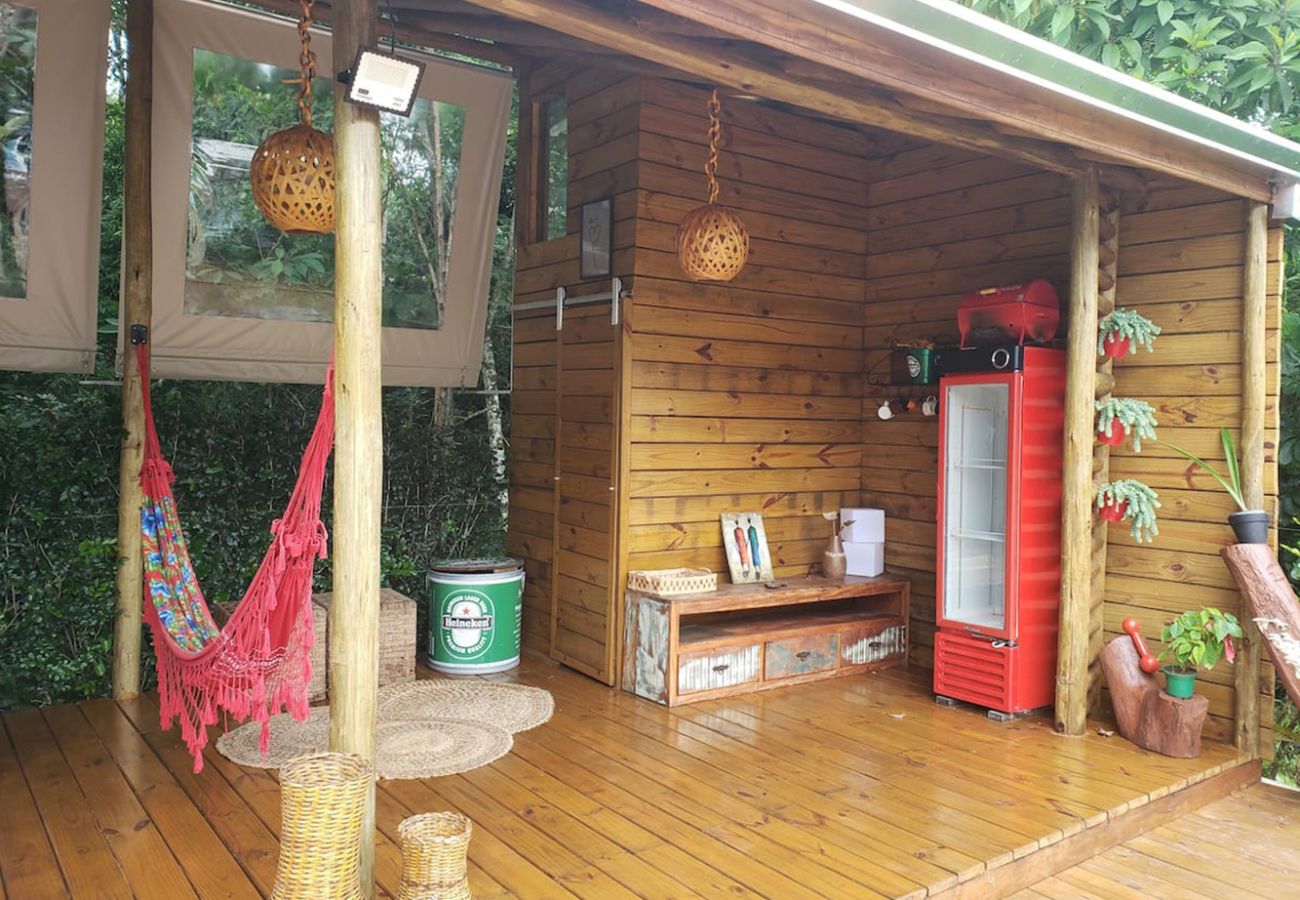 Casa en Caraguatatuba - Casa com piscina e churrasqueira em Massaguaçu/SP Casa en Caraguatatuba - Casa com piscina e churrasqueira em Massaguaçu/SP