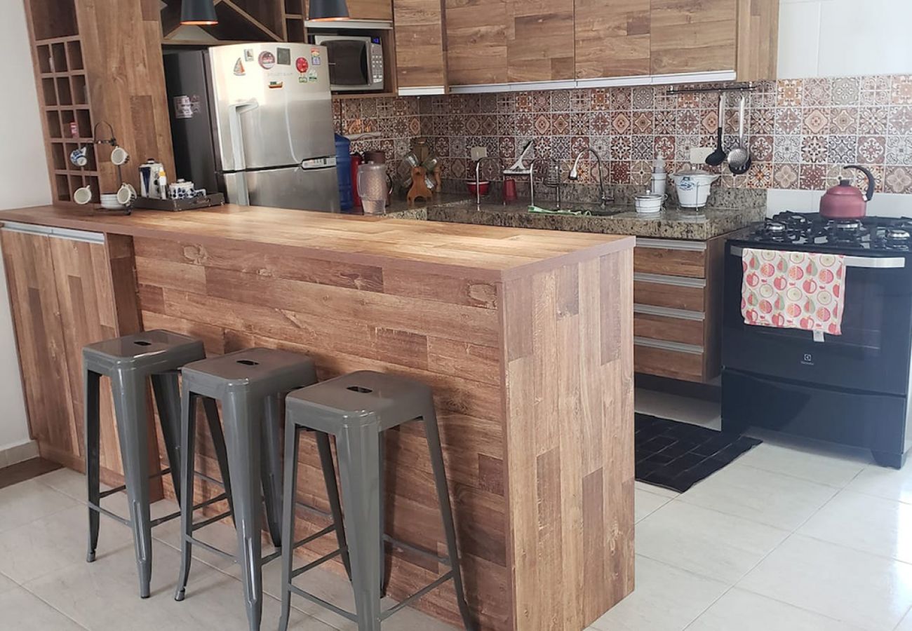 Casa en Caraguatatuba - Casa com piscina e churrasqueira em Massaguaçu/SP Casa en Caraguatatuba - Casa com piscina e churrasqueira em Massaguaçu/SP