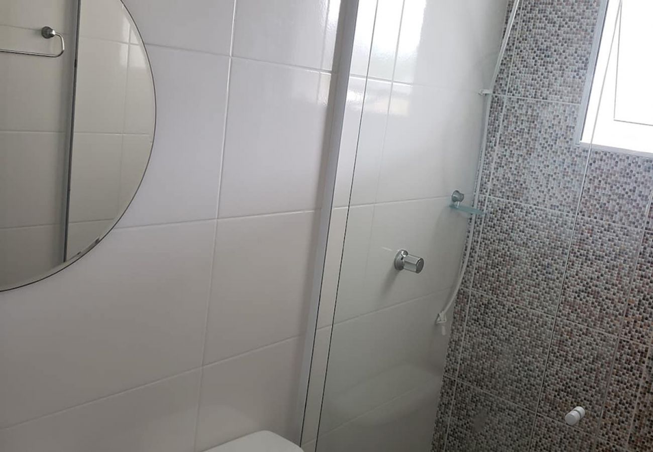 Casa en Caraguatatuba - Casa com piscina e churrasqueira em Massaguaçu/SP Casa en Caraguatatuba - Casa com piscina e churrasqueira em Massaguaçu/SP