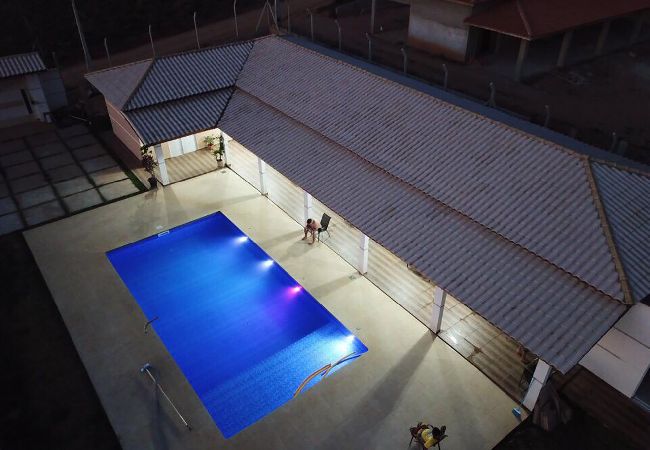 Casa en Mairinque - Chácara c piscina e churrasqueira em Mairinque/SP 
