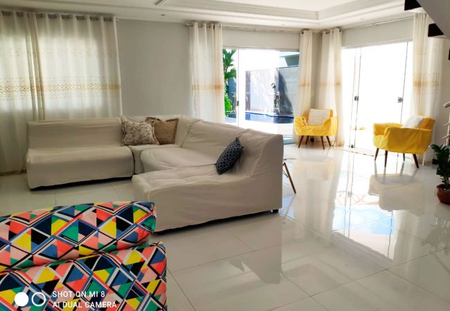 Casa en Porto Seguro - NOVO: Casa com ótima localização em Porto Seguro  Casa en Porto Seguro - NOVO: Casa com ótima localização em Porto Seguro