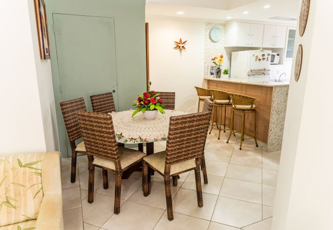 Apartamento en Guarujá - Apto a 250m da Praia do Tombo no Guarujá/SP