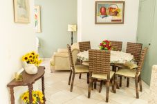 Apartamento en Guarujá - Apto a 250m da Praia do Tombo no Guarujá/SP