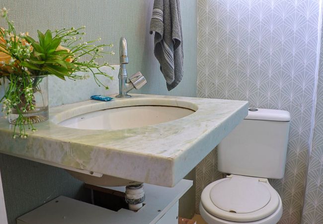 Apartamento en Guarujá - Apto a 500 metros da praia da Enseada no Guarujá Apartamento en Guarujá - Apto a 500 metros da praia da Enseada no Guarujá