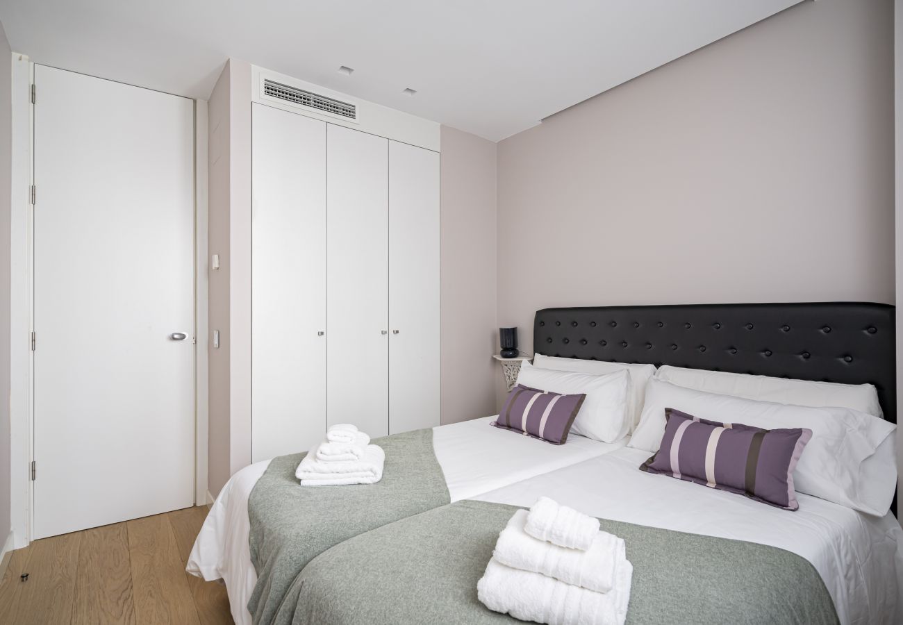 Apartamento en Madrid - PALACIO REAL - MADRID, 2HH, 2 BAÑOS, 6 PAX  Apartamento en Madrid - PALACIO REAL - MADRID, 2HH, 2 BAÑOS, 6 PAX