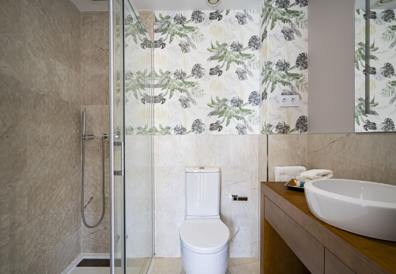 Apartamento en Madrid - PALACIO REAL - MADRID, 2HH, 2 BAÑOS, 6 PAX  Apartamento en Madrid - PALACIO REAL - MADRID, 2HH, 2 BAÑOS, 6 PAX