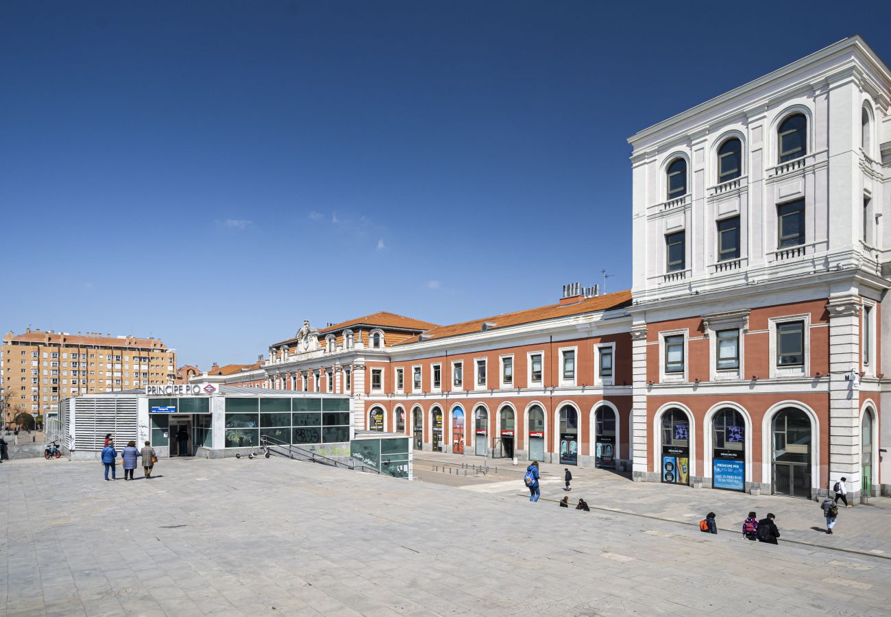 Apartamento en Madrid - PALACIO REAL - MADRID, 2HH, 2 BAÑOS, 6 PAX  Apartamento en Madrid - PALACIO REAL - MADRID, 2HH, 2 BAÑOS, 6 PAX