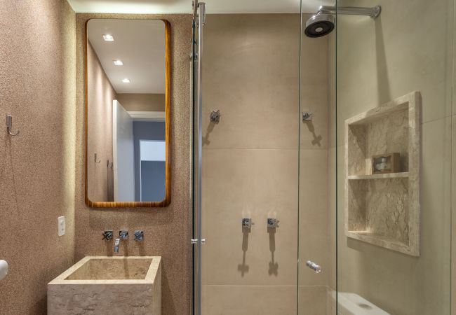 Apartamento en Rio de Janeiro - Vista a la playa de Copacabana | RD1003 Z4 Apartamento en Rio de Janeiro - Vista a la playa de Copacabana | RD1003 Z4