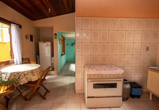 Casa en Maresias - Casa com churrasq a 850m da Praia de Maresias/SP Casa en Maresias - Casa com churrasq a 850m da Praia de Maresias/SP