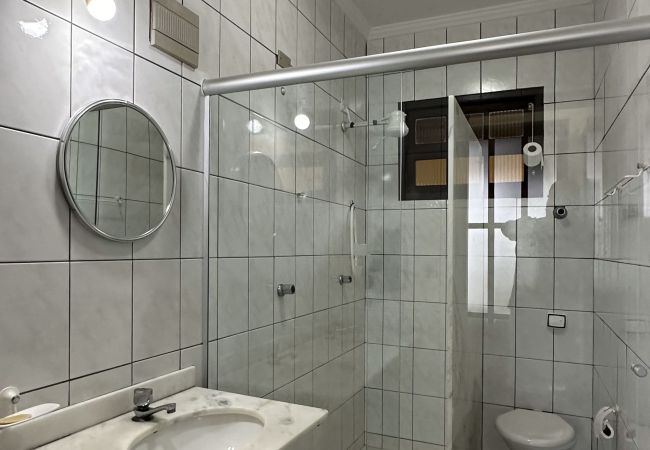 Casa en Caraguatatuba - Casa c piscina a 700m da Praia de Caraguatatuba/SP Casa en Caraguatatuba - Casa c piscina a 700m da Praia de Caraguatatuba/SP