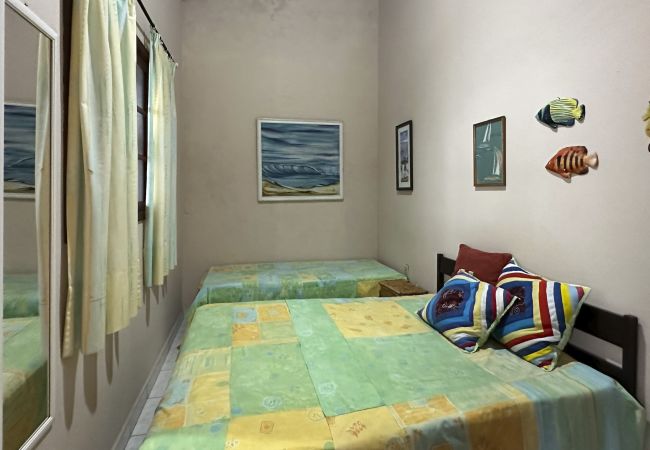 Casa en Caraguatatuba - Casa c piscina a 700m da Praia de Caraguatatuba/SP Casa en Caraguatatuba - Casa c piscina a 700m da Praia de Caraguatatuba/SP