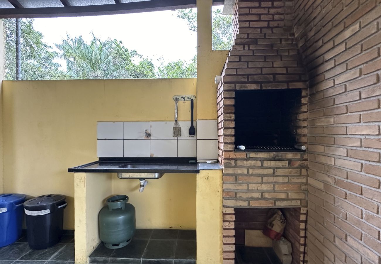 Casa en Caraguatatuba - Casa c piscina a 700m da Praia de Caraguatatuba/SP Casa en Caraguatatuba - Casa c piscina a 700m da Praia de Caraguatatuba/SP