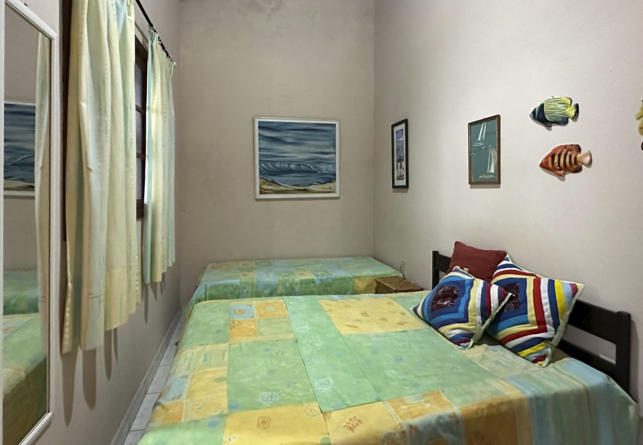 Casa en Caraguatatuba - Casa c piscina a 700m da Praia de Caraguatatuba/SP Casa en Caraguatatuba - Casa c piscina a 700m da Praia de Caraguatatuba/SP