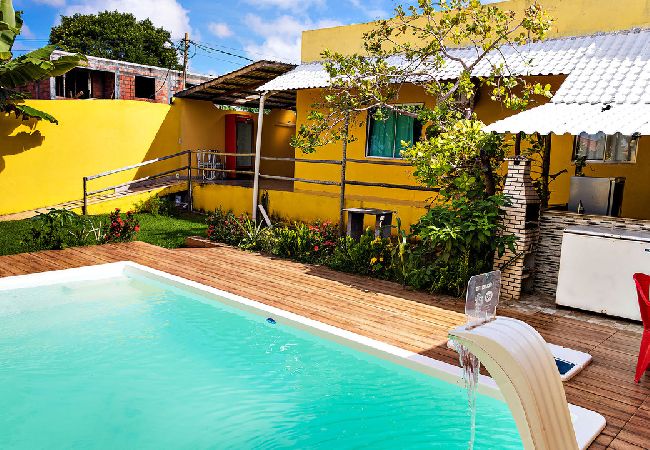 Casa en Camaçari - NOVO: Casa aconchegante com piscina em Camaçari/BA