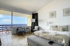 Apartamento en Caniço - Madeira Ocean View by Atlantic Holiday