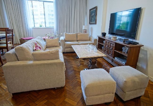 Apartamento en Rio de Janeiro - BUL302| 3 hab en frontera de Ipanema y Copacabana Apartamento en Rio de Janeiro - BUL302| 3 hab en frontera de Ipanema y Copacabana