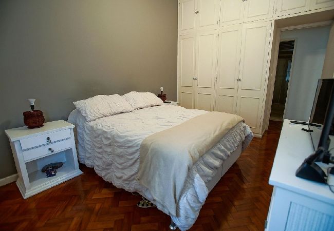 Apartamento en Rio de Janeiro - BUL302| 3 hab en frontera de Ipanema y Copacabana Apartamento en Rio de Janeiro - BUL302| 3 hab en frontera de Ipanema y Copacabana