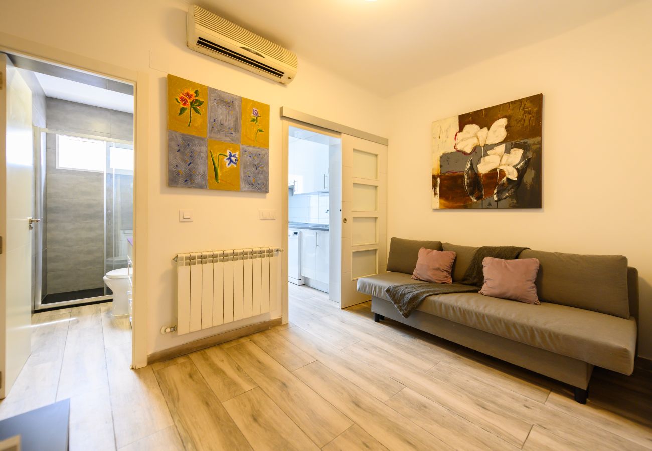 Chalet en Madrid - Chalet Ciudad Lineal 3HH M (MIS57) Chalet en Madrid - Chalet Ciudad Lineal 3HH M (MIS57)