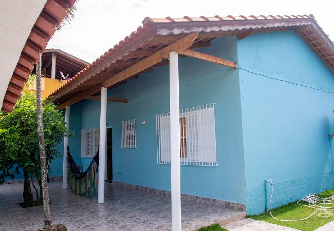 Casa en Bertioga - Linda casa a 950m do mar em Bertioga/SP