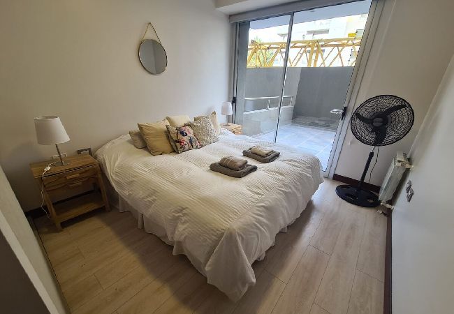 Apartamento en Mendoza -  Moderno departamento con cochera y seguridad! 4p Apartamento en Mendoza -  Moderno departamento con cochera y seguridad! 4p