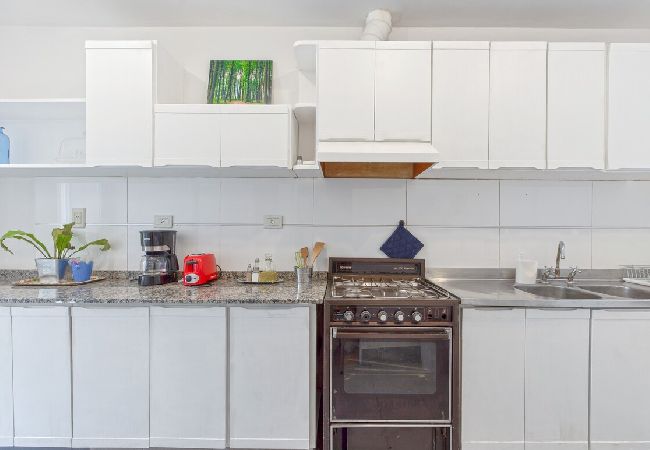 Casa en Mendoza -  Espaciosa Casa a pocos metros del Parque Casa en Mendoza -  Espaciosa Casa a pocos metros del Parque