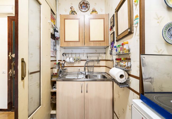 Apartamento en Madrid - Apartamento Centro Negocios Castellana Temporal Apartamento en Madrid - Apartamento Centro Negocios Castellana Temporal