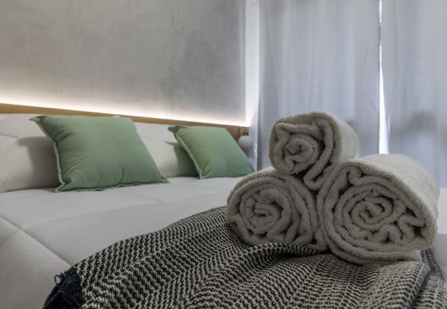 Apartamento en São Paulo - SA1342 - Apto 2 Suites Vila Nova Conceição Apartamento en São Paulo - SA1342 - Apto 2 Suites Vila Nova Conceição