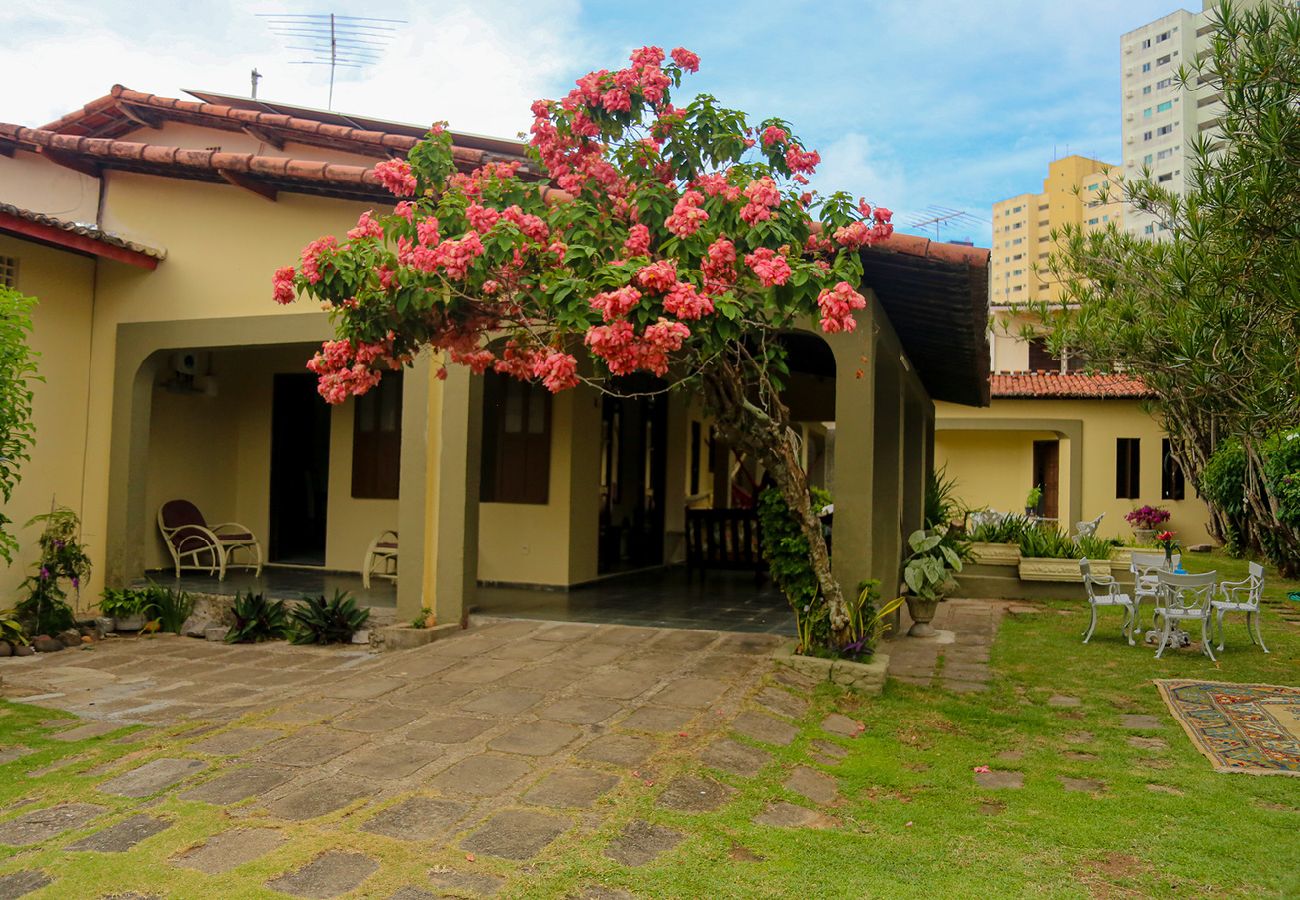 Casa en Natal - Casa aconchegante c jardim em Ponta Negra Natal/RN