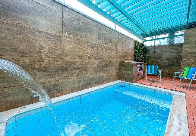 Apartamento en Itanhaém - Kitnet com WiFi, piscina e churrasq em Itanhaém/SP