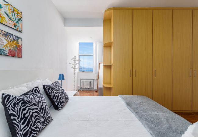 Apartamento en Rio de Janeiro - Vista de la playa de Copacabana | A1103 Apartamento en Rio de Janeiro - Vista de la playa de Copacabana | A1103