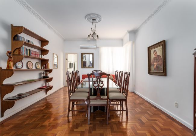 Apartamento en Rio de Janeiro - 2 minutes from Copacabana beach | A801 Apartamento en Rio de Janeiro - 2 minutes from Copacabana beach | A801