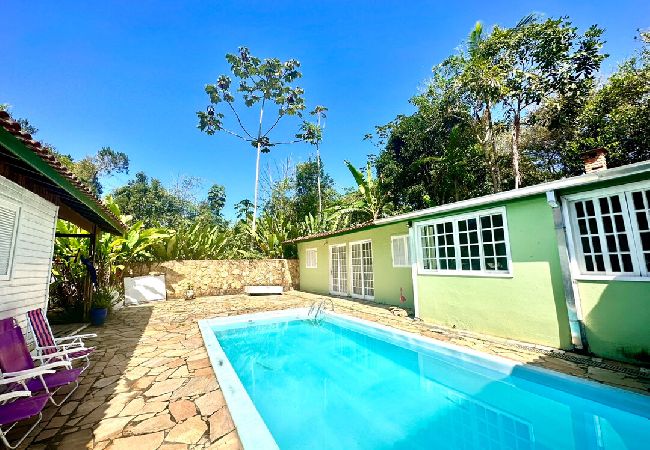 Casa en Ubatuba - Casa com piscina e churrasqueira em Ubatuba/SP