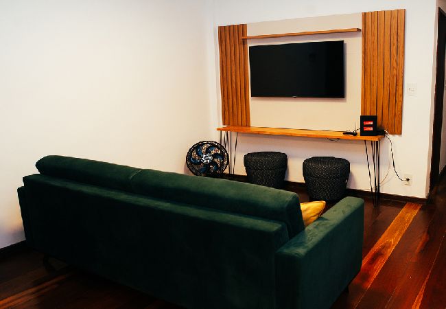 Apartamento en Juiz de Fora - Apto com Wi-Fi e em Cascatinha, Juiz de Fora/MG