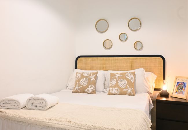 Apartamento en Madrid - Moderno y elegante ap. Barrio Ibiza Temporal Apartamento en Madrid - Moderno y elegante ap. Barrio Ibiza Temporal