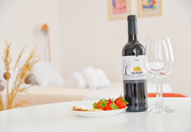 Estudio en Madrid - ESTUDIO TETUAN  Estudio en Madrid - ESTUDIO TETUAN