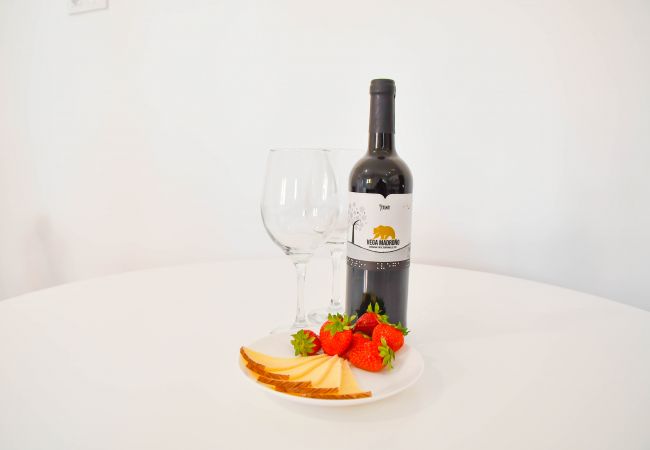 Estudio en Madrid - APARTAMENTO TETUAN  Estudio en Madrid - APARTAMENTO TETUAN