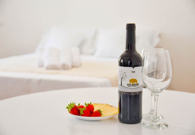 Estudio en Madrid - APARTAMENTO TETUAN  Estudio en Madrid - APARTAMENTO TETUAN